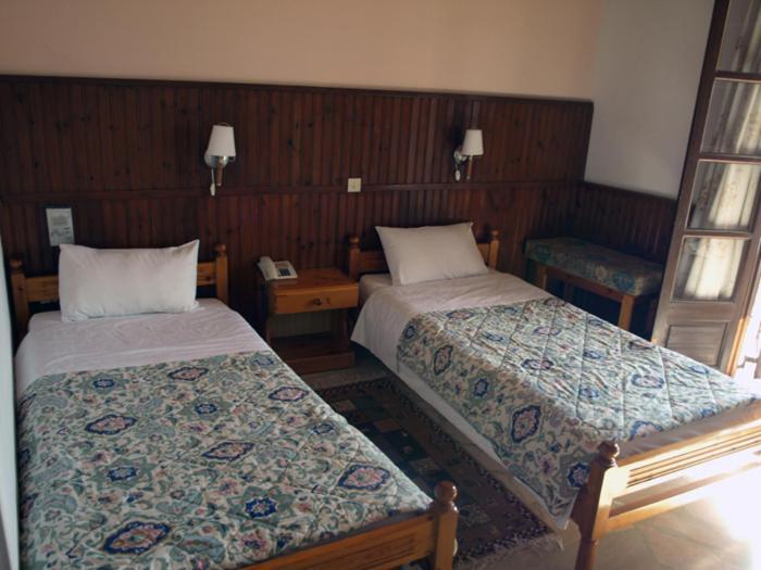 Hotel Bonis Samos Town Zimmer foto